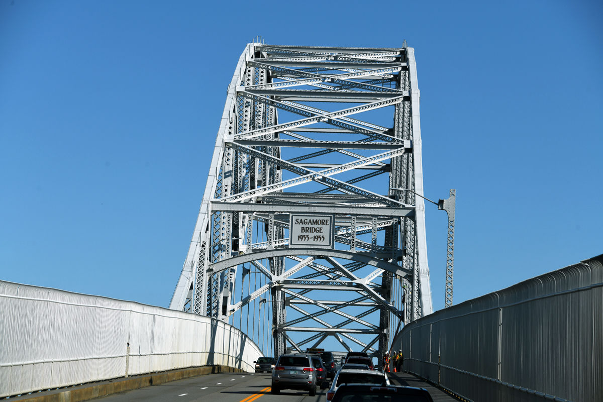 005 The Sagamore Bridge carries Route 6 travelers across the Cape Cod Canal.jpg